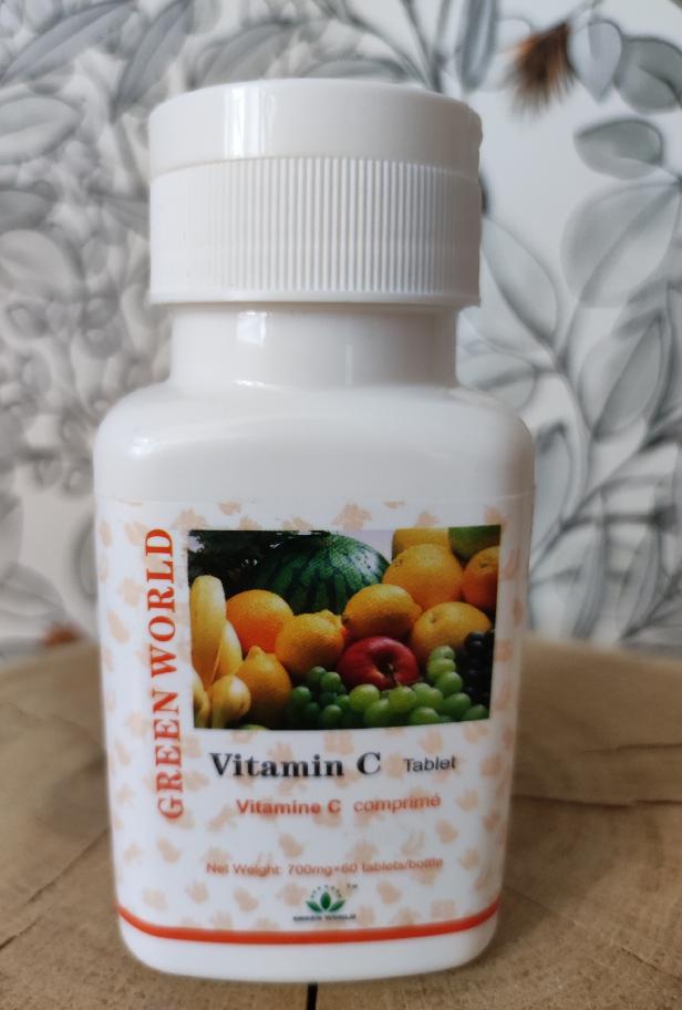 Vitamín C - imunita, viry, kardio, stres, stárnutí, zákal