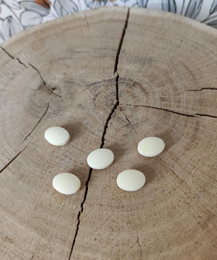 Vitamín C - imunita, viry, kardio, stres, stárnutí, zákal
